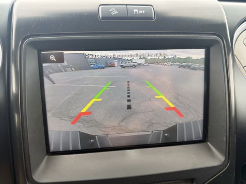 Used 2014 Ford F150 FX4 w/ Equipment Group 402A Luxury AWD/4WD image 26