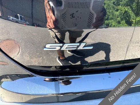Used 2023 Ford Edge SEL AWD/4WD image 8