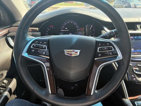 Used 2016 Cadillac XTS Luxury w/ Driver Awareness Package image 12