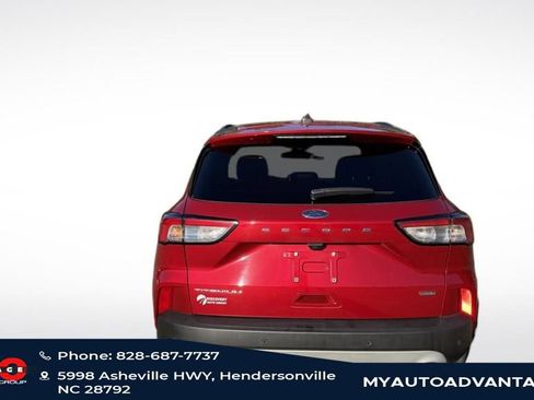 Used 2022 Ford Escape Titanium w/ Titanium Premium Package image 7