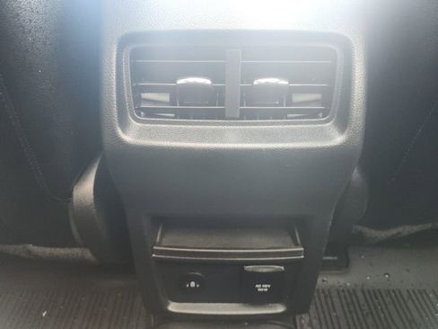 Used 2023 Ford Edge Titanium w/ Class II Trailer Tow Package image 20