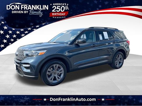 Used 2023 Ford Explorer XLT w/ Equipment Group 202A AWD/4WD image 1