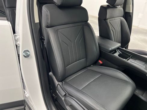 Used 2026 Hyundai Santa Fe SEL FWD image 27