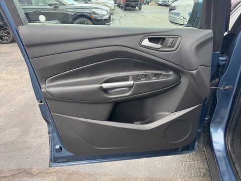 Used 2018 Ford Escape SE AWD/4WD image 23