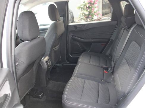 Used 2025 Ford Escape Active AWD/4WD image 11