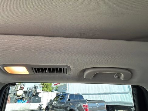 Used 2019 Subaru Ascent Touring w/ Popular Package #3 AWD/4WD image 42