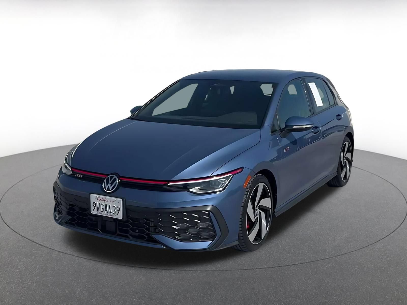 Used 2026 Volkswagen Golf S FWD image 6