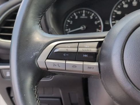 Used 2023 MAZDA MAZDA3 s FWD image 25
