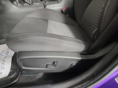 Used 2023 Dodge Charger R/T w/ Blacktop Package RWD image 32