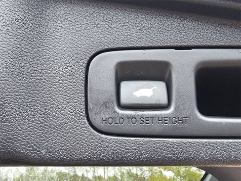 Used 2019 Honda CR-V Touring image 28