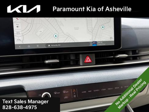 New 2026 Kia Carnival EX FWD image 9