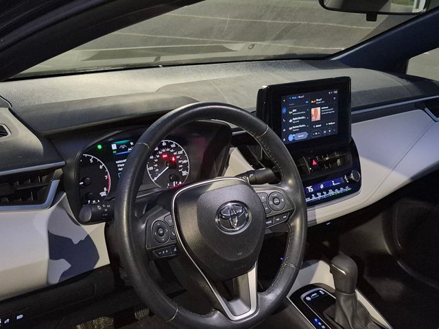 Used 2024 Toyota Corolla SE w/ SE Premium Package FWD image 8