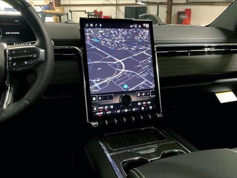 New 2025 GMC Sierra EV Denali image 6