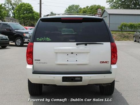 Used 2011 GMC Yukon SLT w/ SLT-2 Equipment Package image 6