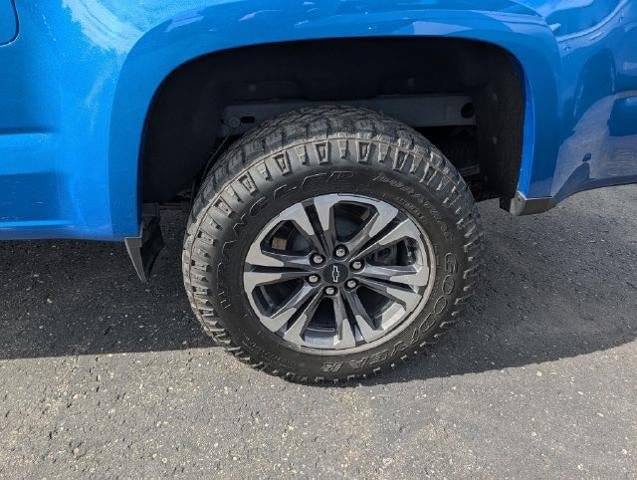 Used 2022 Chevrolet Colorado Z71 AWD/4WD image 7