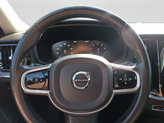 Used 2021 Volvo V60 T5 Cross Country AWD/4WD image 22