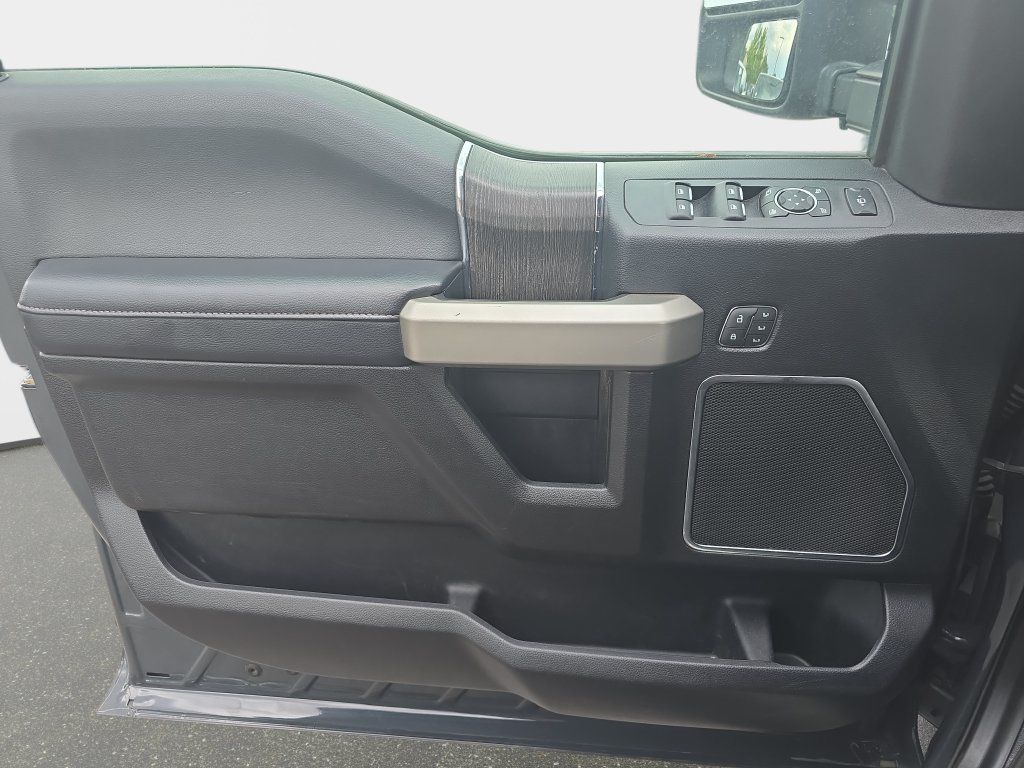 Used 2021 Ford F250 Lariat AWD/4WD image 31