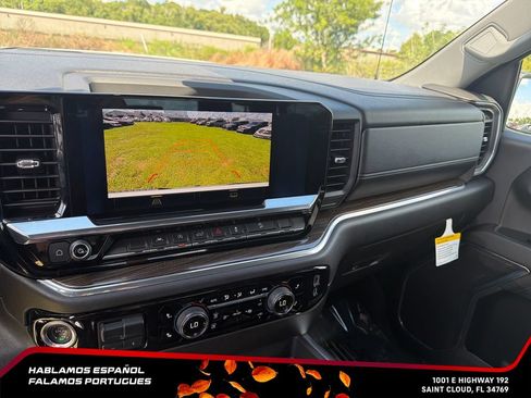 Used 2023 Chevrolet Silverado 1500 RST AWD/4WD image 25