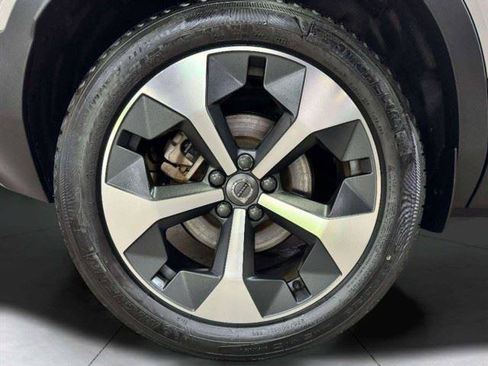 Used 2023 Volvo XC40 B5 Plus w/ Driver Assist Package AWD/4WD image 20