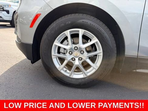 Used 2024 Chevrolet Equinox LT FWD image 9