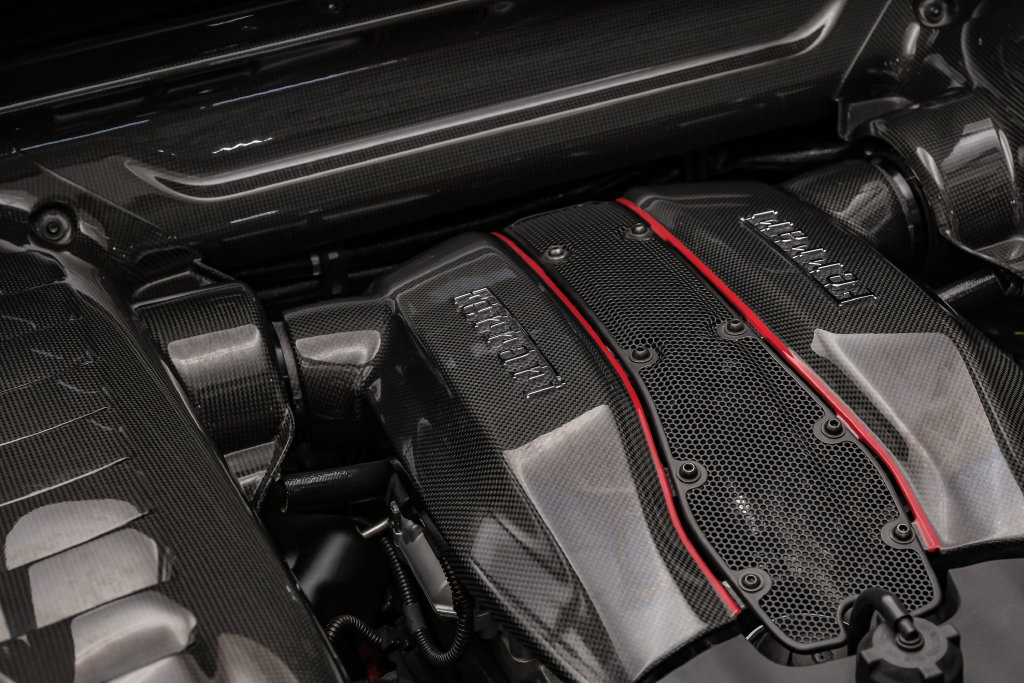 Used 2019 Ferrari 488 Pista Coupe RWD image 44