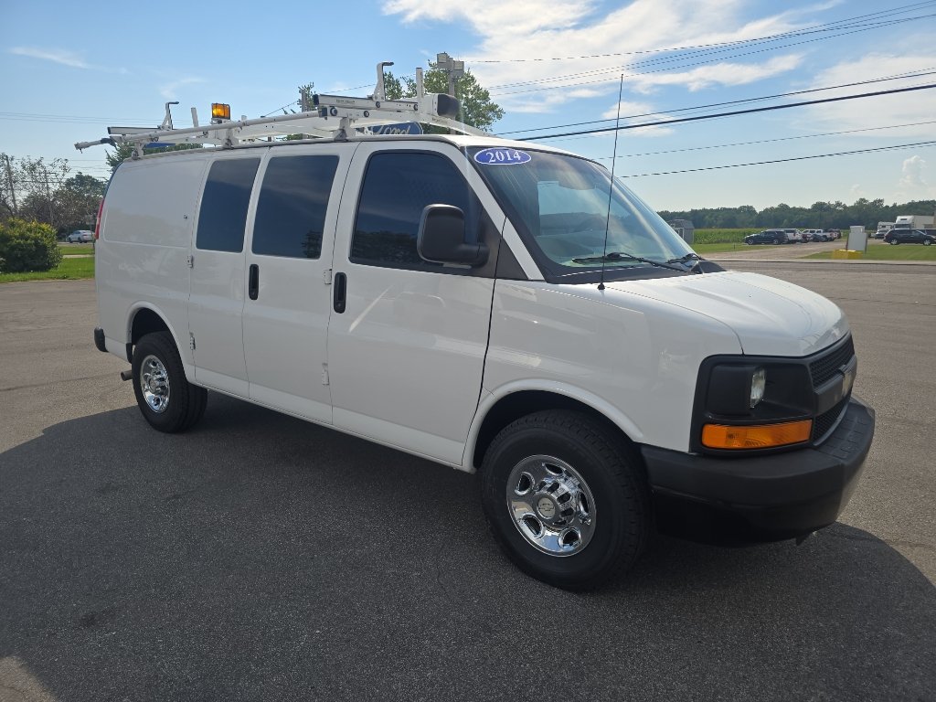 Used 2014 Chevrolet Express 2500 RWD image 4
