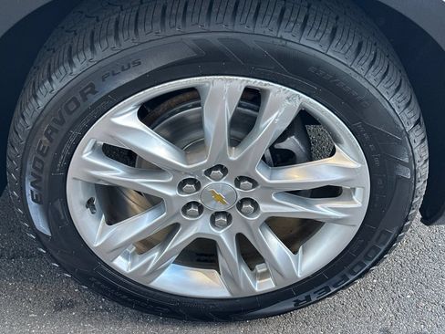 Used 2019 Chevrolet Blazer LT w/ Sun and Wheels Package AWD/4WD image 13