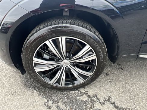 Used 2023 Volvo XC60 T8 Plus w/ Protection Package Premier image 12