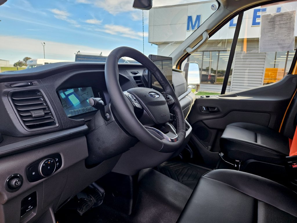 Used 2026 Ford Transit 250 148 High Roof Extended w/ Load Area Protection Package RWD image 11