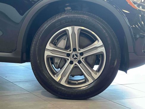 Certified 2022 Mercedes-Benz GLC 300 4MATIC image 6