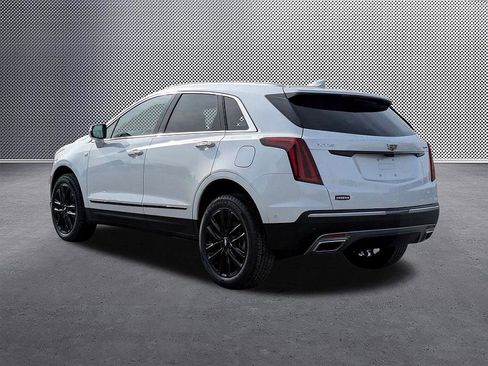 New 2026 Cadillac XT5 Premium Luxury w/ LPO, ONYX Package image 7
