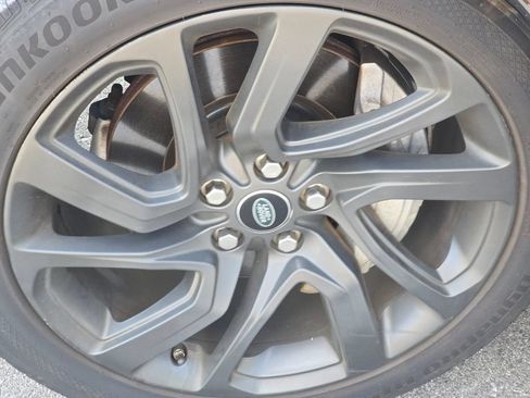 Used 2019 Land Rover Discovery HSE AWD/4WD image 21