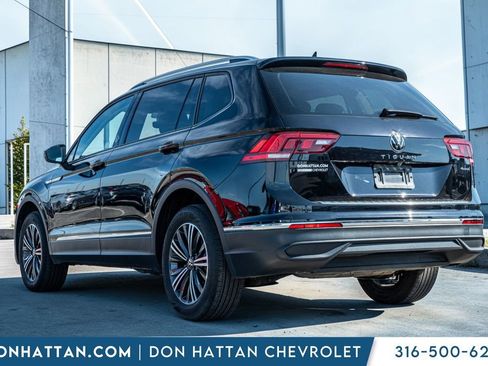 Used 2024 Volkswagen Tiguan Wolfsburg Edition image 29