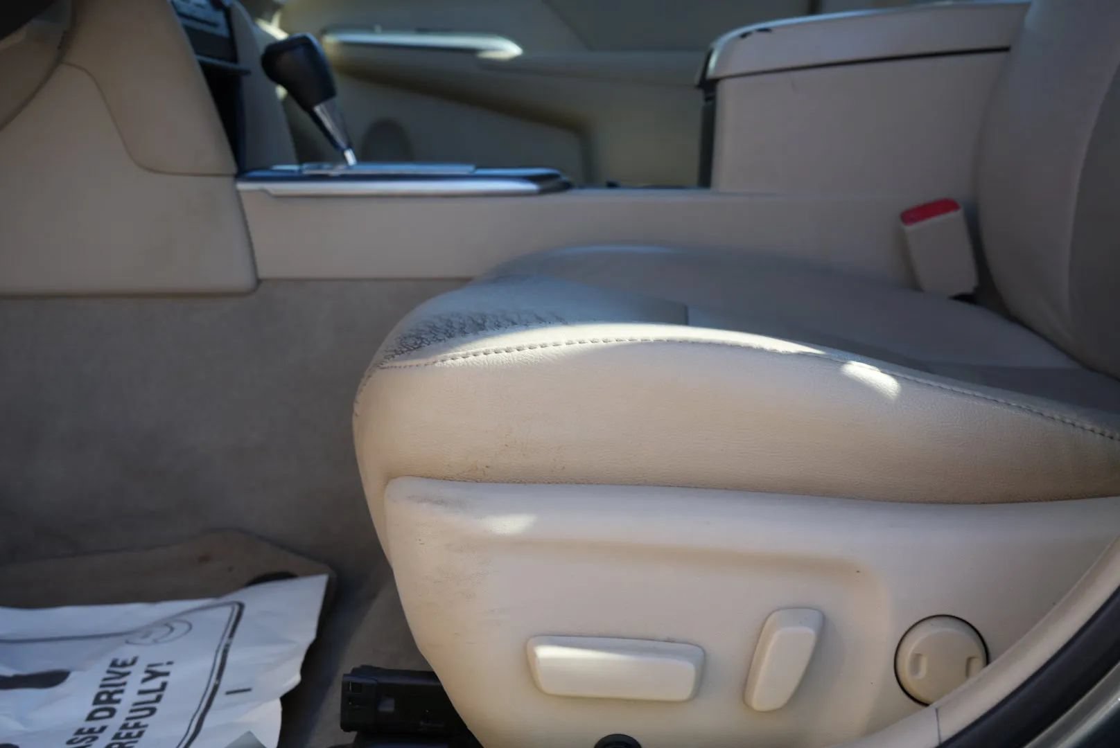 Used 2012 Toyota Camry XLE w/ Convenience Pkg FWD image 26