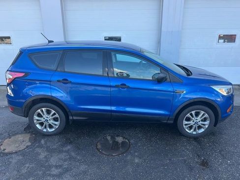 Certified 2017 Ford Escape S image 6