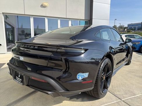 Used 2021 Porsche Taycan Turbo S image 8