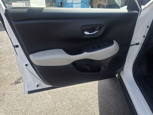 Used 2023 Honda HR-V LX image 21