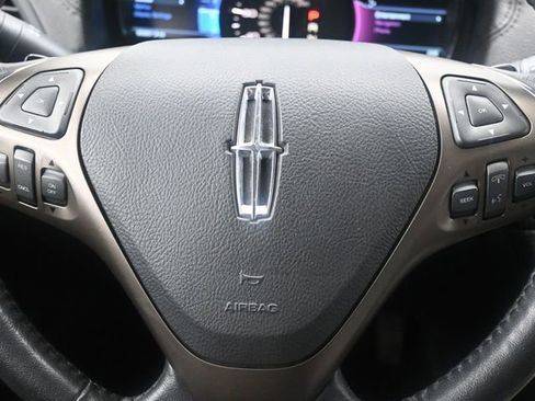 Used 2015 Lincoln MKX AWD w/ Equipment Group 101A image 15