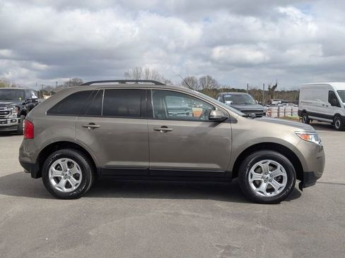 Used 2014 Ford Edge SEL w/ Equipment Group 205A image 2