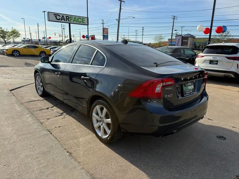 Used 2016 Volvo S60 T5 Premier image 9