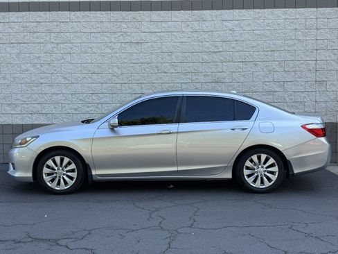 Used 2015 Honda Accord EX-L image 13