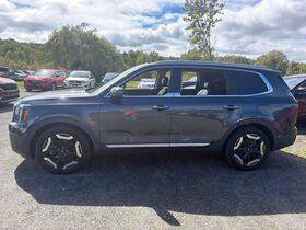 Used 2023 Kia Telluride S w/ S Sunroof Package AWD/4WD image 8