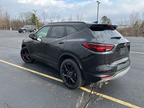 Used 2024 Chevrolet Blazer LT w/ Sound & Technology Package image 5