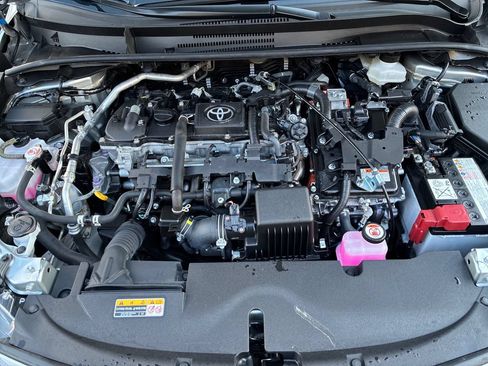 Used 2025 Toyota Corolla LE FWD image 23