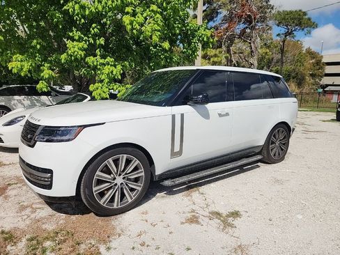 Used 2025 Land Rover Range Rover Long Wheelbase Autobiography image 1
