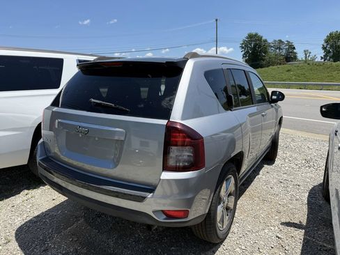 Used 2015 Jeep Compass Sport w/ Power Value Group AWD/4WD image 4