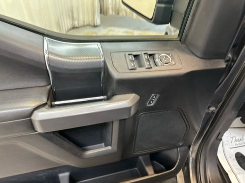 Used 2018 Ford F150 XLT w/ Equipment Group 302A Luxury AWD/4WD image 12