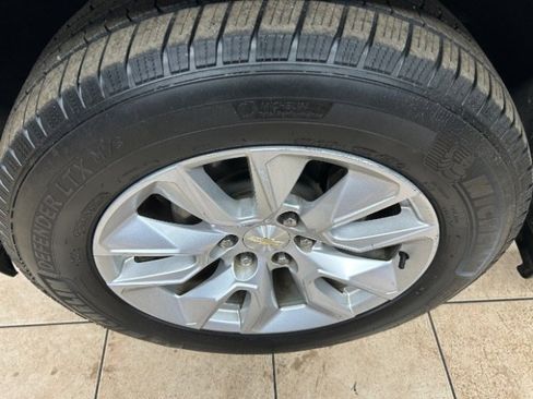 Used 2019 Chevrolet Silverado 1500 Custom w/ Custom Value Package image 20