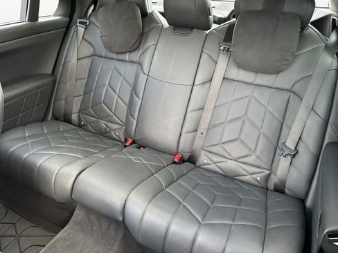 Used 2023 BMW 760i xDrive w/ Luxury Rear Seating Package image 22