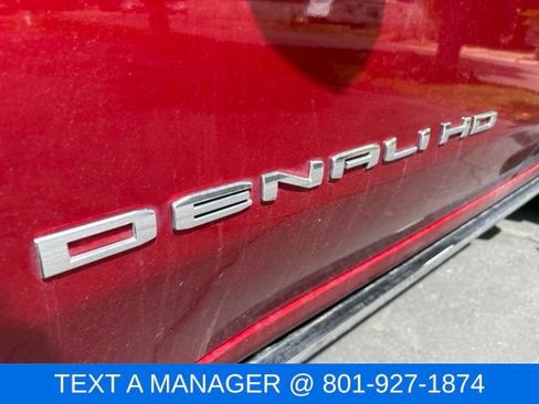 Used 2021 GMC Sierra 2500 Denali w/ Denali Ultimate Package AWD/4WD image 18